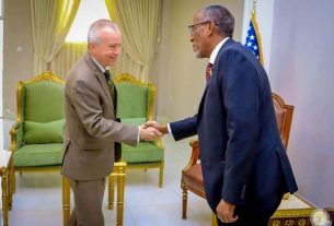 US envoy asks Bihi to pulls back its forces from Las Anod conflict areas